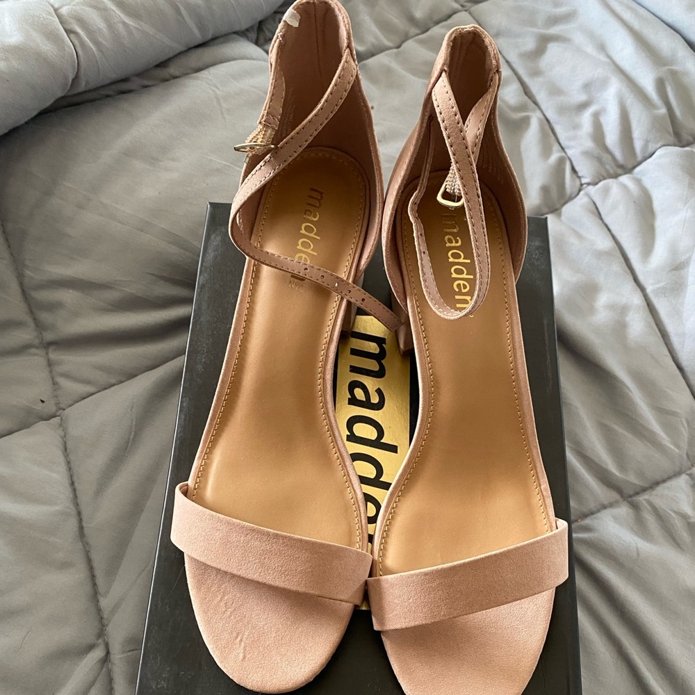 Madden Blush Size 10 Heels